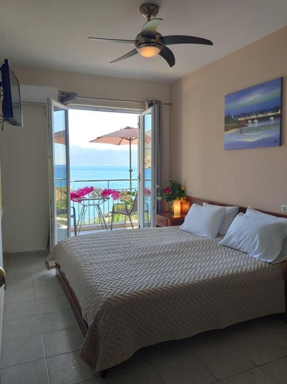 Ballas Apartments Agia Efimia Exterior foto