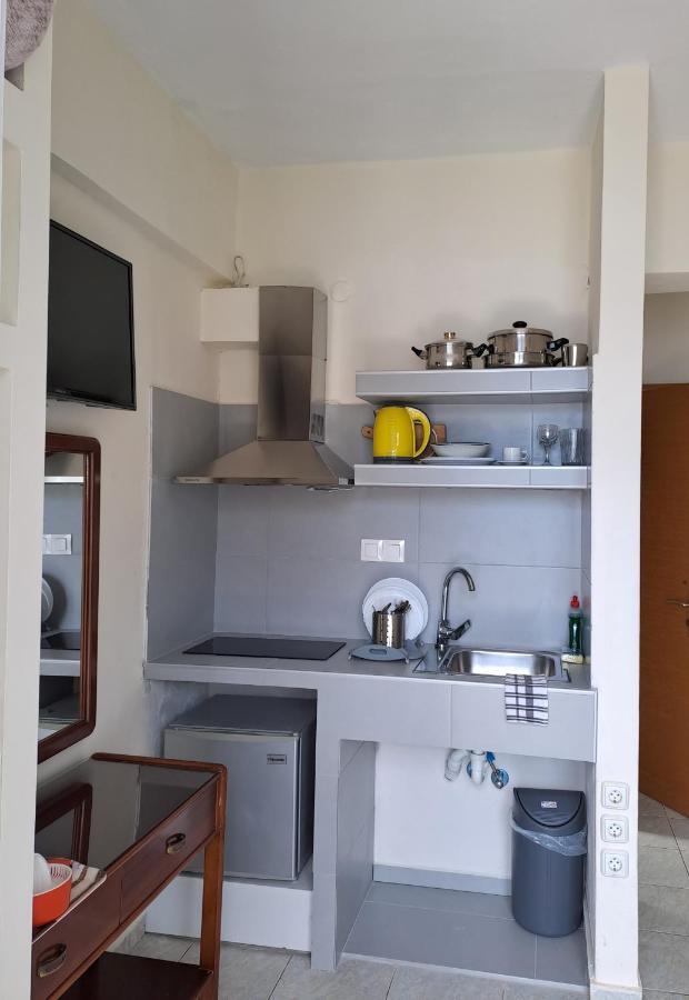 Ballas Apartments Agia Efimia Exterior foto